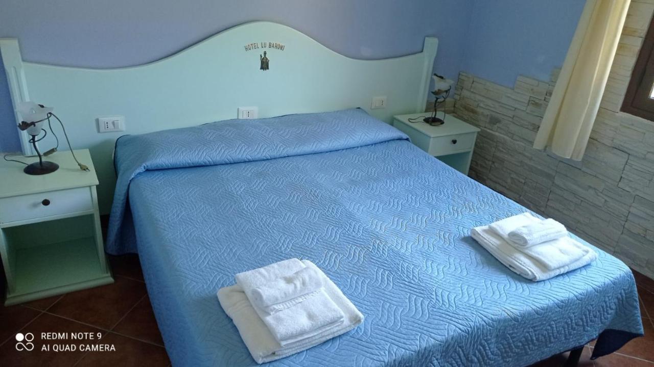 Hotel Lu Baroni Budoni Bagian luar foto
