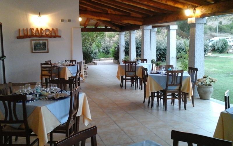 Hotel Lu Baroni Budoni Bagian luar foto